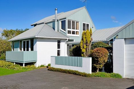 Photo of property in 191 Okura River Road, Okura, Albany, 0792