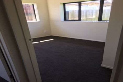 Photo of property in 15 Dissmeyer Drive, Clover Park, Auckland, 2019