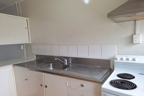 Photo of property in 28 Landscape Road, Papatoetoe, Auckland, 2025