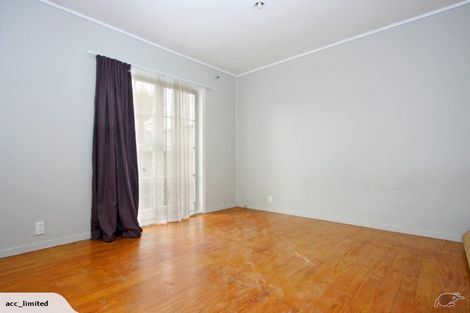 Photo of property in 8 Boundary Road, Clover Park, Auckland, 2019