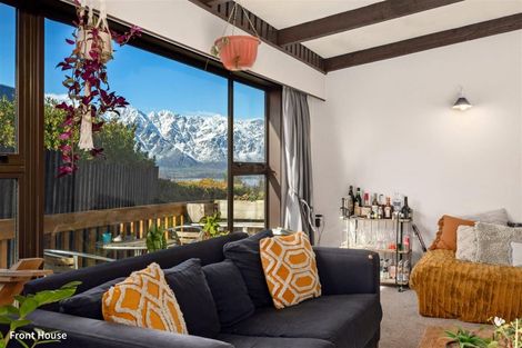 Photo of property in 157 Fernhill Road, Fernhill, Queenstown, 9300