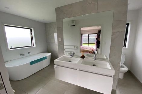 Photo of property in 4 The Link, Flagstaff, Hamilton, 3210