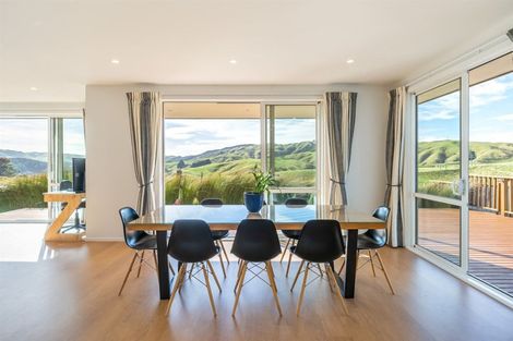 Photo of property in 46 Mo Street, Camborne, Porirua, 5026