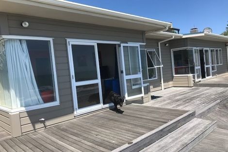 Photo of property in 113 Rosetta Road, Raumati South, Paraparaumu, 5032