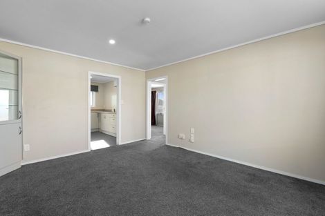 Photo of property in 28 Koutu Road, Koutu, Rotorua, 3010