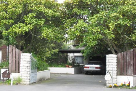 Photo of property in 28 Hawkswood Place, Avonhead, Christchurch, 8042