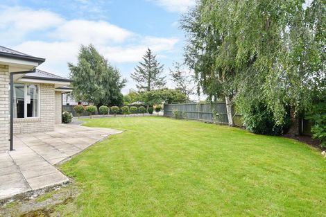 Photo of property in 17 Stanton Place, Woodend, 7610