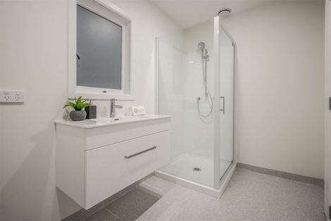 Photo of property in 47 Grande Vue Road, Hillpark, Auckland, 2102