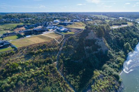 Photo of property in 13 Edenmore Terrace, Fitzherbert, Palmerston North, 4410