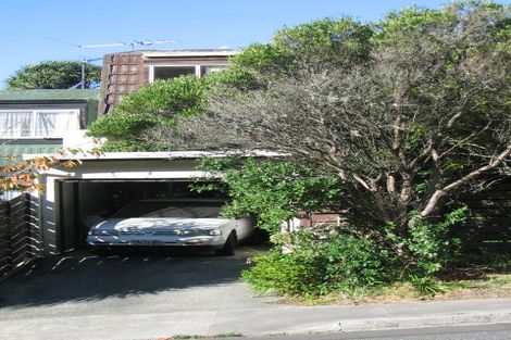 Photo of property in 68a Churton Drive, Churton Park, Wellington, 6037