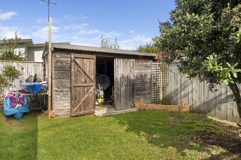 Photo of property in 44 Kotuku Drive, Paraparaumu Beach, Paraparaumu, 5032