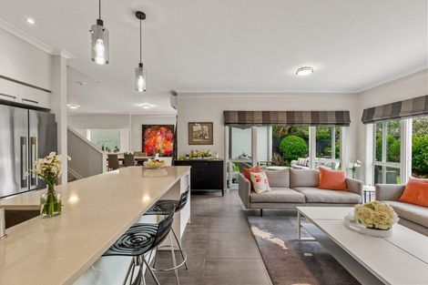 Photo of property in 16 Kensington Drive, Orewa, 0931