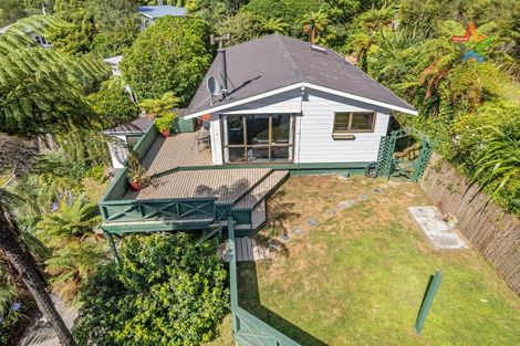 Photo of property in 30 Korau Grove, Stokes Valley, Lower Hutt, 5019