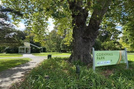 Photo of property in 709 Roberts Street, Hastings, 4122