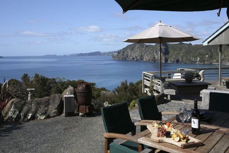 Photo of property in 1025 Taupo Bay Road, Taupo Bay, Mangonui, 0494