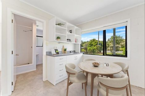 Photo of property in 89 Clinton Road, Tawharanui Peninsula, Warkworth, 0986