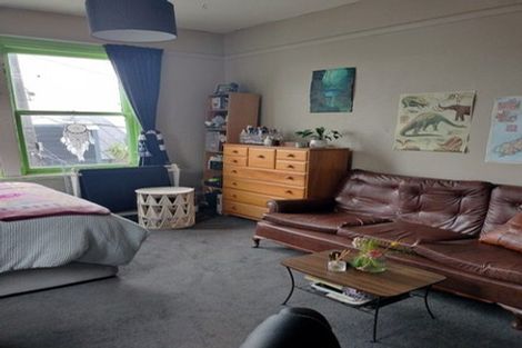 Photo of property in 8a Clermont Terrace, Kelburn, Wellington, 6012