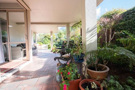 Photo of property in 75 Kent Street, Picton, 7220