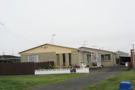 Photo of property in 16 Royal Crescent, Saint Kilda, Dunedin, 9012