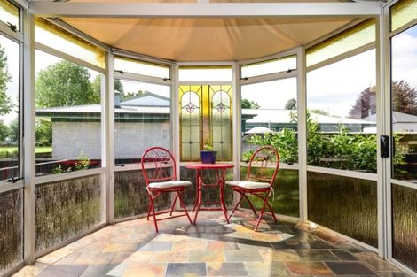 Photo of property in 145 Victoria Street, Cambridge, 3434