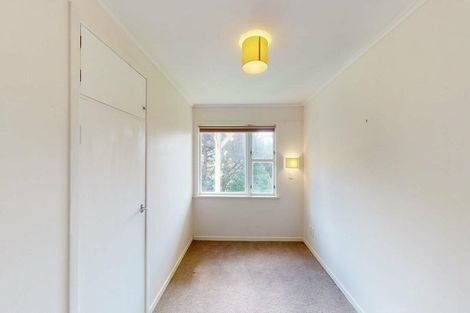 Photo of property in 120 Sutherland Road, Melrose, Wellington, 6023