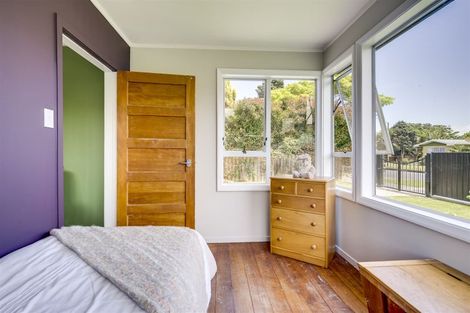 Photo of property in 2 Barton Avenue, Marewa, Napier, 4110