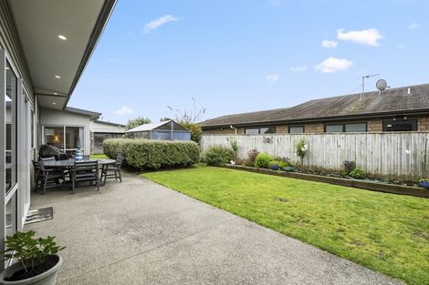 Photo of property in 44 Kotuku Drive, Paraparaumu Beach, Paraparaumu, 5032