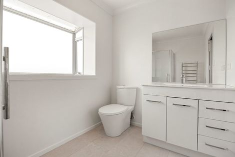 Photo of property in 15 Priscilla Crescent, Melville, Hamilton, 3206