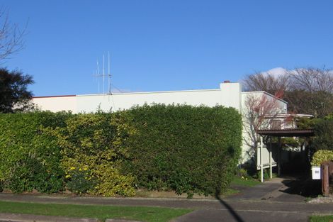 Photo of property in 90 Savage Crescent, West End, Palmerston North, 4412