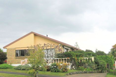 Photo of property in 9 Walnut Grove, Omokoroa, 3114