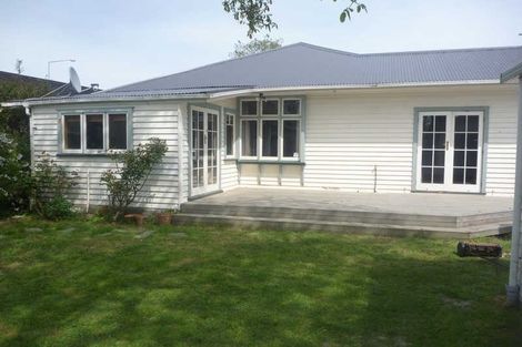 Photo of property in 76 North Parade, Richmond, Christchurch, 8013