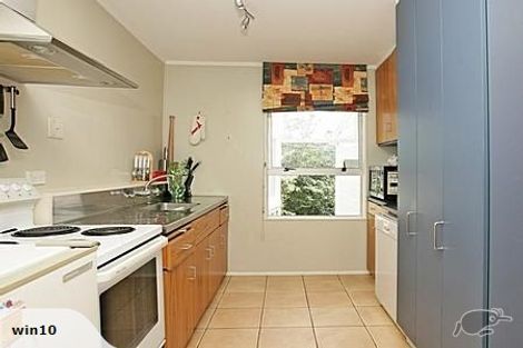 Photo of property in 92 Russell Terrace, Berhampore, Wellington, 6023