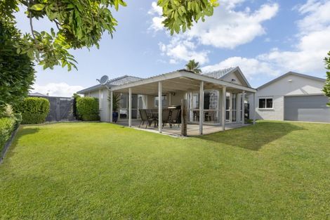 Photo of property in 781 Grenada Street, Papamoa Beach, Papamoa, 3118