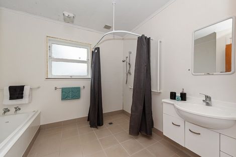 Photo of property in 9 Garrick Place, Beerescourt, Hamilton, 3200