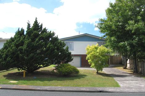Photo of property in 27 Salamanca Road, Sunnynook, Auckland, 0620