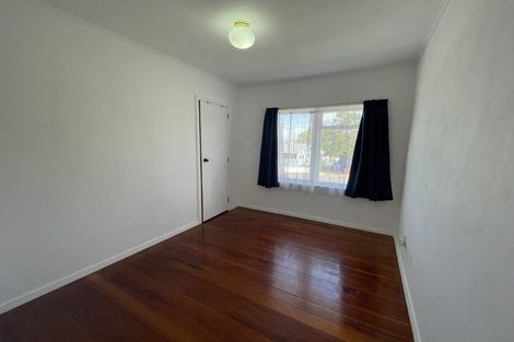 Photo of property in 8 Whakataki Grove, Waiwhetu, Lower Hutt, 5010
