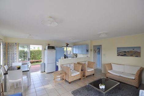 Photo of property in 8 Pleasant Place, Pauanui, Hikuai, 3579