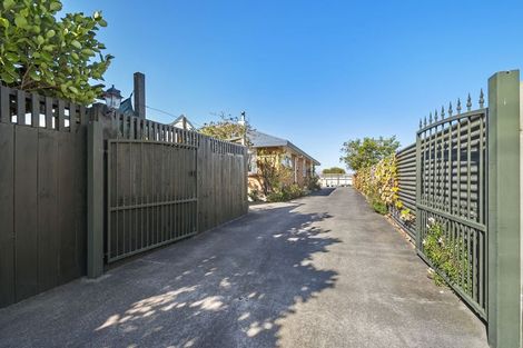 Photo of property in 4 Seaforth Avenue, Milson, Palmerston North, 4414