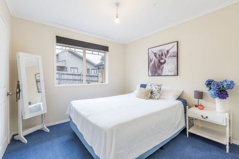 Photo of property in 58 Rivervale Grove, Stanmore Bay, Whangaparaoa, 0932