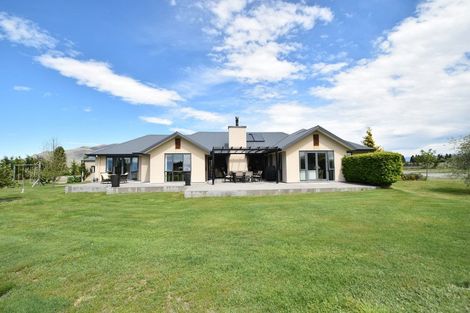 Photo of property in 39 Temple Drive, Twizel, 7901