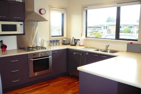 Photo of property in 100 Shields Street, Clyde, 9330