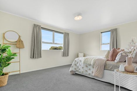 Photo of property in 4 Coleman Avenue, Waverley, 4591