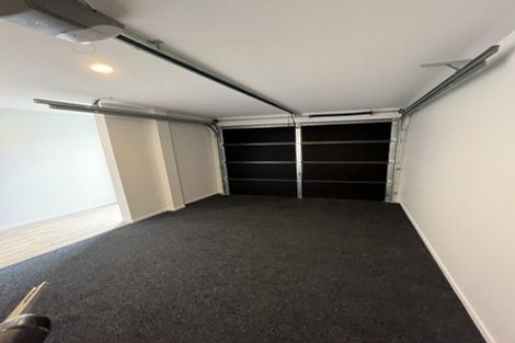 Photo of property in 4/28 Westgate Drive, Westgate, Auckland, 0614