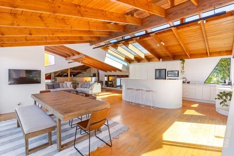 Photo of property in 1/3 Swann Beach Road, Stanmore Bay, Whangaparaoa, 0932