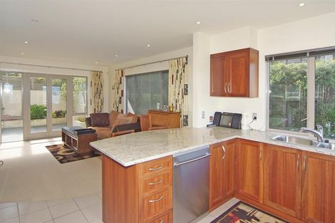 Photo of property in 48 Homebush Road, Khandallah, Wellington, 6035