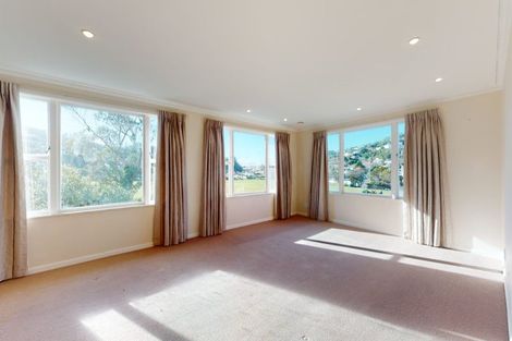 Photo of property in 10 Khouri Avenue, Karori, Wellington, 6012