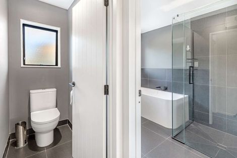 Photo of property in 7 Easton Way, Levin, 5510