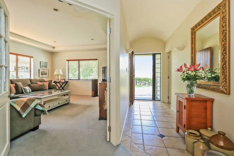 Photo of property in 2 Kentia Place, Havelock North, 4130