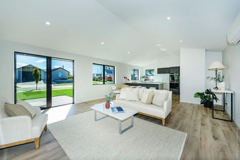 Photo of property in 12 Lusk Street, Rangiora, 7400