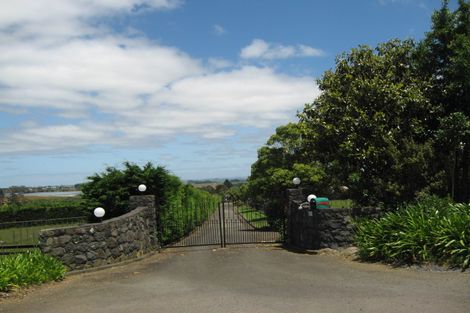 Photo of property in 102 Bombay Road, Bombay, 2675